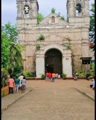 Family Friendly Entire House 4 Minutes To Casa vacanze Liloan