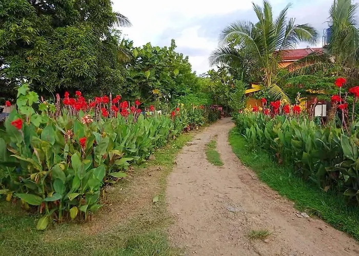 Casa vacanze Family Friendly Entire House 4 Minutes To Liloan
